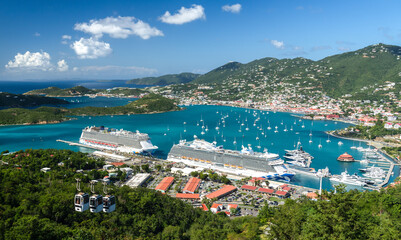 cruise ship in the caribbean