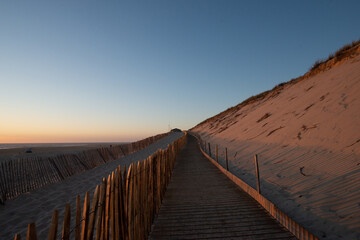 coucher de soleil sur la dune