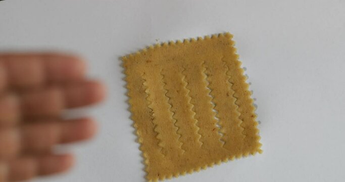 Macro perspective: the transformation of chebakia dough, a tactile and visual experience of culinary expertise.
