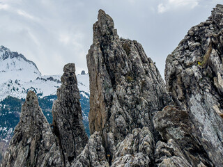 long, jagged and imposing cliffs merge with the mountains and have wonderful views