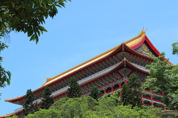 Naklejka premium Grand Hotel in Taipei Taiwan. Roof Sky Trees.