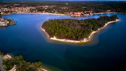 vue aérienne de l'etang de vieux boucau