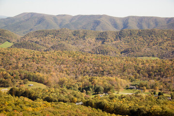Naklejka premium Fall foliage in southwest Virginia seen from aerial views