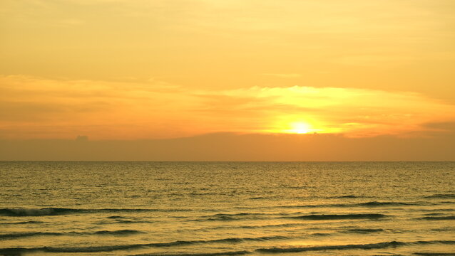Beautiful sunset on the beach © Na