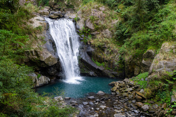 Obraz premium Waterfall in neidong national forest recreation area of taiwan