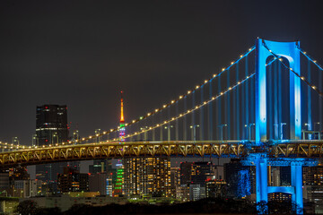 Fototapeta na wymiar レインボーブリッジと東京タワー