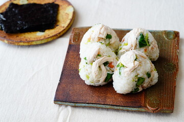 梅ササミおにぎり