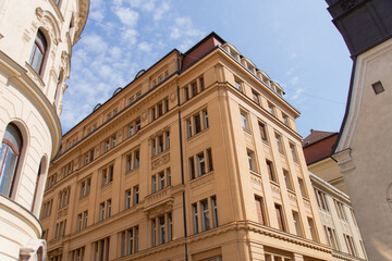 Alte Gebäudefront in der Altstadt von Bratislava