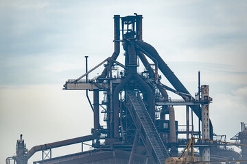 Fototapeta na wymiar 石炭を運ぶベルトコンベヤー工場
