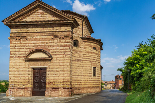 La chiesa di San Silverio, Viarigi (Asti)