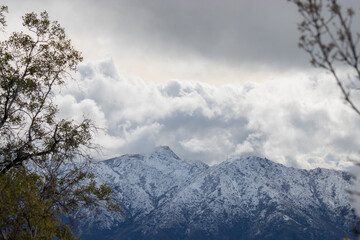 Fototapeta na wymiar landscape of mountains with snow