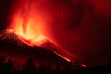 eruption of the volcano on the island of La Palma