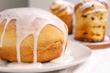 Easter cake with white frosting