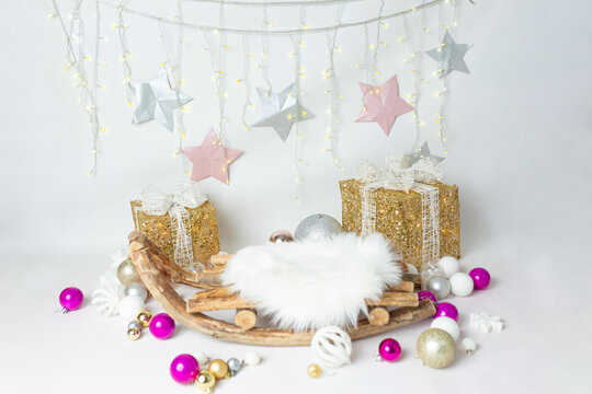 New Year's photo zone. Christmas decor. garland. artificial snow. 