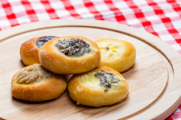 pies stuffed with poppy, curd and nuts