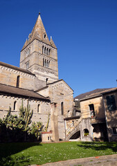 Fototapeta na wymiar basilica of the fieschi san salvatore of cogorno italy