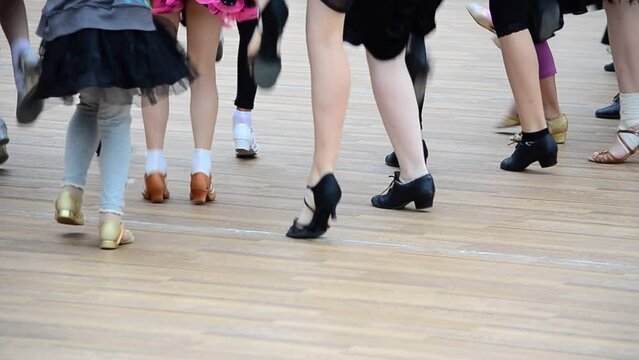 Training on ballroom dances. People and dances.