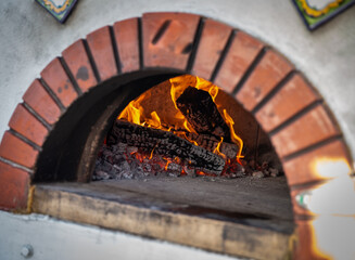 Brick Oven Pizza Cooker