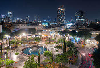 Fototapeta premium Tel Aviv, night Disengoff square top view