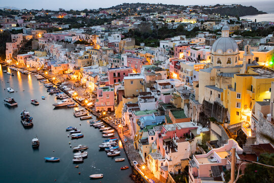 Beautiful Italian island of Procida, famous for its colorful marina, tiny narrow streets and many beaches, Procida, Flegrean Islands, Campania
