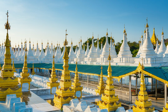 White pagodas at Sanda Muni pagoda, Mandalay