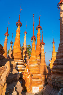 Indein stupas (In Dein), Lake Inle, Shan State
