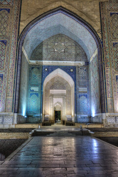 Evening, Entrance, Bibi Khanym Mosque, built 1399-1405, UNESCO World Heritage Site, Samarkand