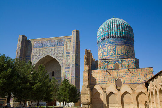 Bibi Khanym Mosque, built 1399-1405, UNESCO World Heritage Site, Samarkand
