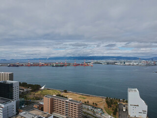 Fototapeta na wymiar 航空撮影した大阪湾と住之江区の都市景観
