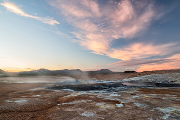Obraz premium Boiling mudpots in Hverir geothermal area in Myvatn region, North of Iceland