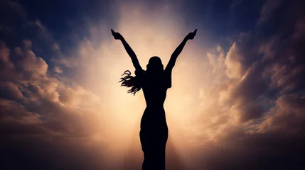 Foto op Plexiglas silhueta de mulher em por do sol, vitória em jesus cristo , fé cristã © Alexandre