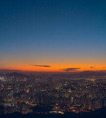 Fototapeta na wymiar sunset over the city of Hong Kong