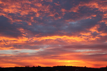 Fototapeta na wymiar Beautiful sunset sky