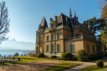 Obraz premium Castle Huenegg in Hilterfingen in Switzerland