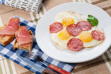 healthy food, fried egg breakfast