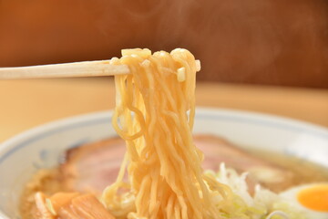 醤油チャーシュー麺