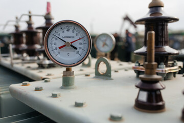 Industrial water temperature meter with pipes