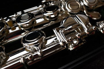 Close shot of a high quality metal alloy flute © Yungtao Chang