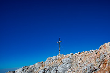 Fototapeta na wymiar Cross up in the Alps mountains 