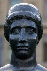 Jardin des tuileries. DŽtail d'une statue d'Aristide Maillol. Paris, France