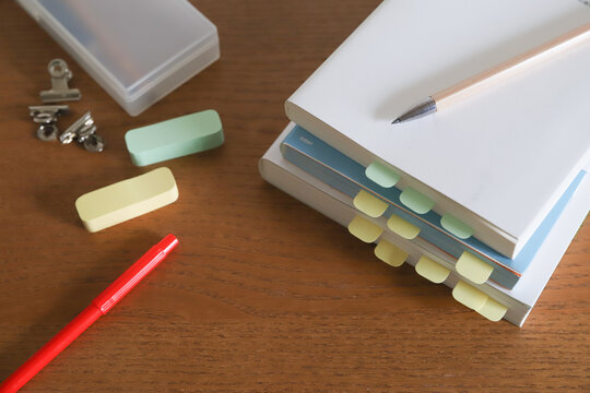 「勉学」の写真素材 | 5,595件の無料イラスト画像 | Adobe Stock
