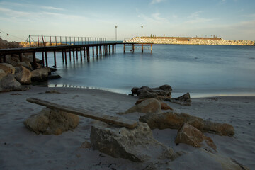 Obraz premium wooden pier on the beach