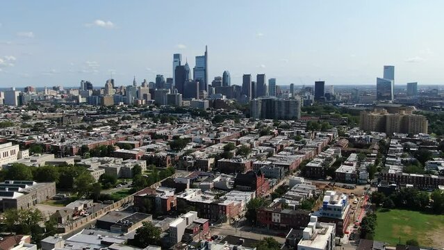 Roofs of houses in Philadelphia, residential buildings and courtyards of middle-class people. Aerial photography of the metropolis.