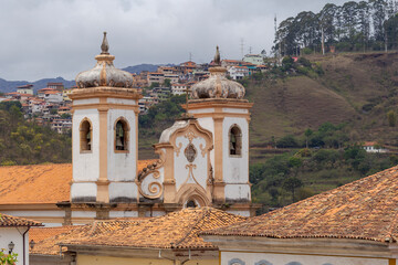 Torre da Igreja de Nossa Senhora do Pilar, no bairro Pilar, em Ouro Preto, Minas Gerais.