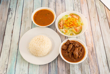 The gastronomy of Ecuador is more represented abroad by its ingredients than by its typical traditional dishes