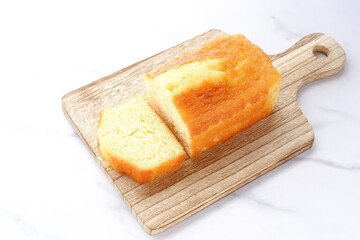 ふんわり、しっとりとした食感でやさしい甘さのパウンドケーキ