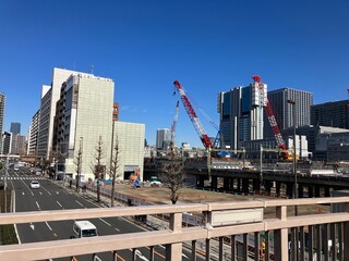 建設工事が進む品川駅前再開発工事