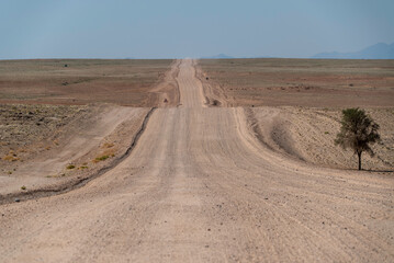 Fototapeta na wymiar long road in the desert of Namibia 