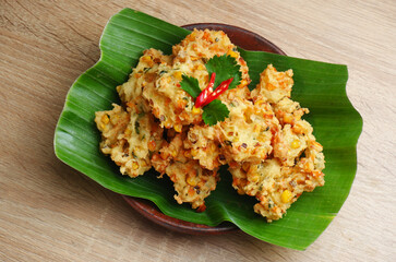 vegetable fritter Indonesian cuisine