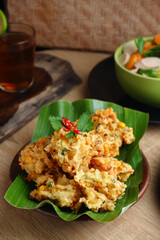 vegetable fritter Indonesian cuisine